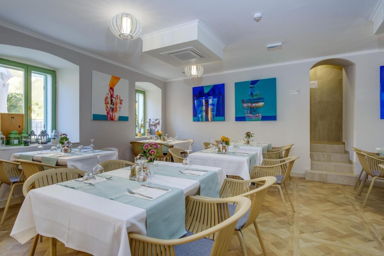 Hotel Vila Conte Veli Lošinj Zewnętrze zdjęcie